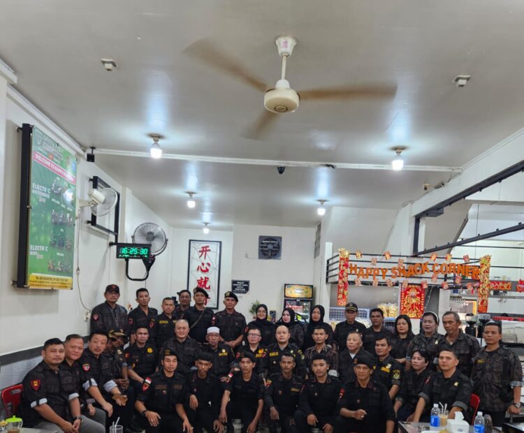 Ketua KBPP Polri Sumut dan Ketua Resor Medan Deklarasi Pemilu Damai Ketua KBPP Polri Sumut dan Ketua Resor Medan Deklarasi Pemilu Damai
