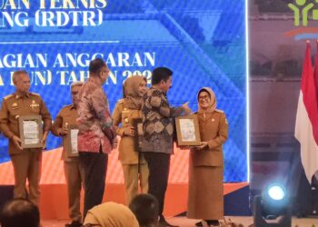 Wali Kota Siantar Terima Hasil Bantuan Teknis RDTR  dari Menteri ATR/BPN Hadi Tjahjanto 