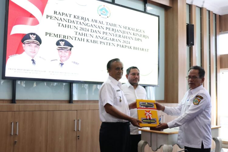 Franc Bernhard Pimpin Rapat Kerja Awal Tahun 2024 Bagi Jajaran Pemerintah Kabupaten Pakpak Bharat