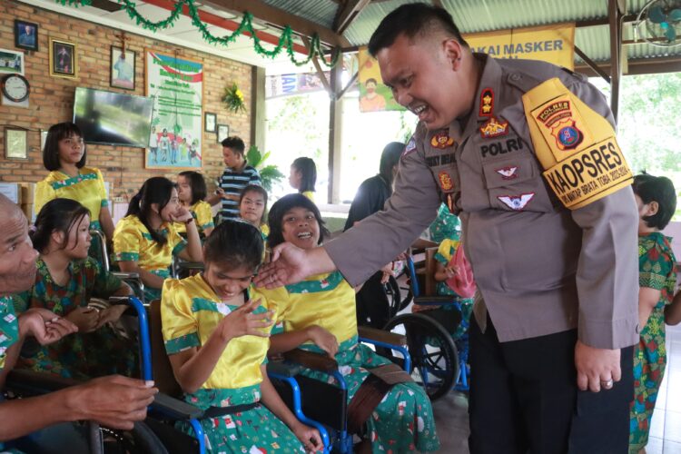Polri Peduli, Polres Simalungun Berikan Bantuan di Pusat Rehabilitasi Harapan Jaya