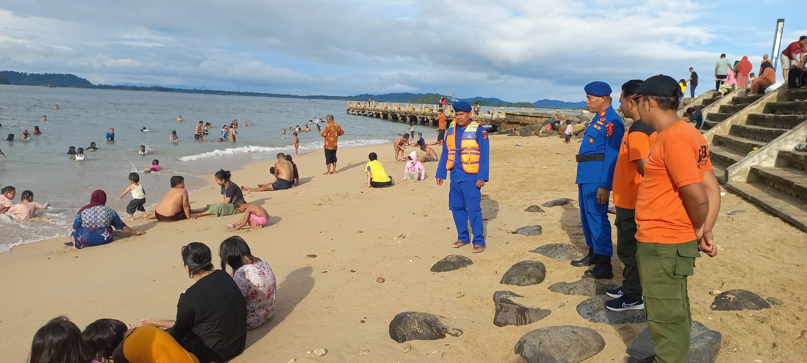 Cegah Kecelakaan Laut, Polairud Polres Sibolga Laksanakan Pengamanan Di Objek Wisata