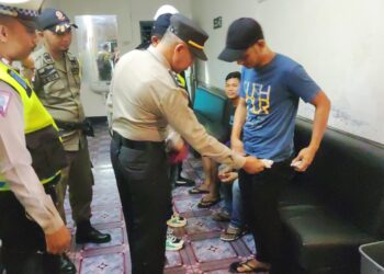Narkotika dan Miras Sasaran Razia Polres Tapteng Di THM