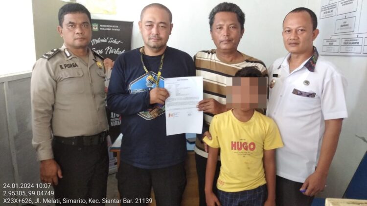 Polsek Siantar Barat Selesaikan Masalah Penganiayaan Anak Melalui Problem Solving