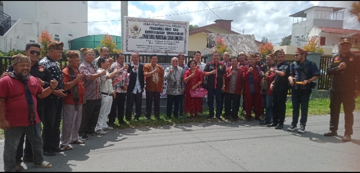 Syukuran Tahun Baru DPP Pemangku Adat dan Cendikiawan Simalungun Ditandai Peresmian Kantor