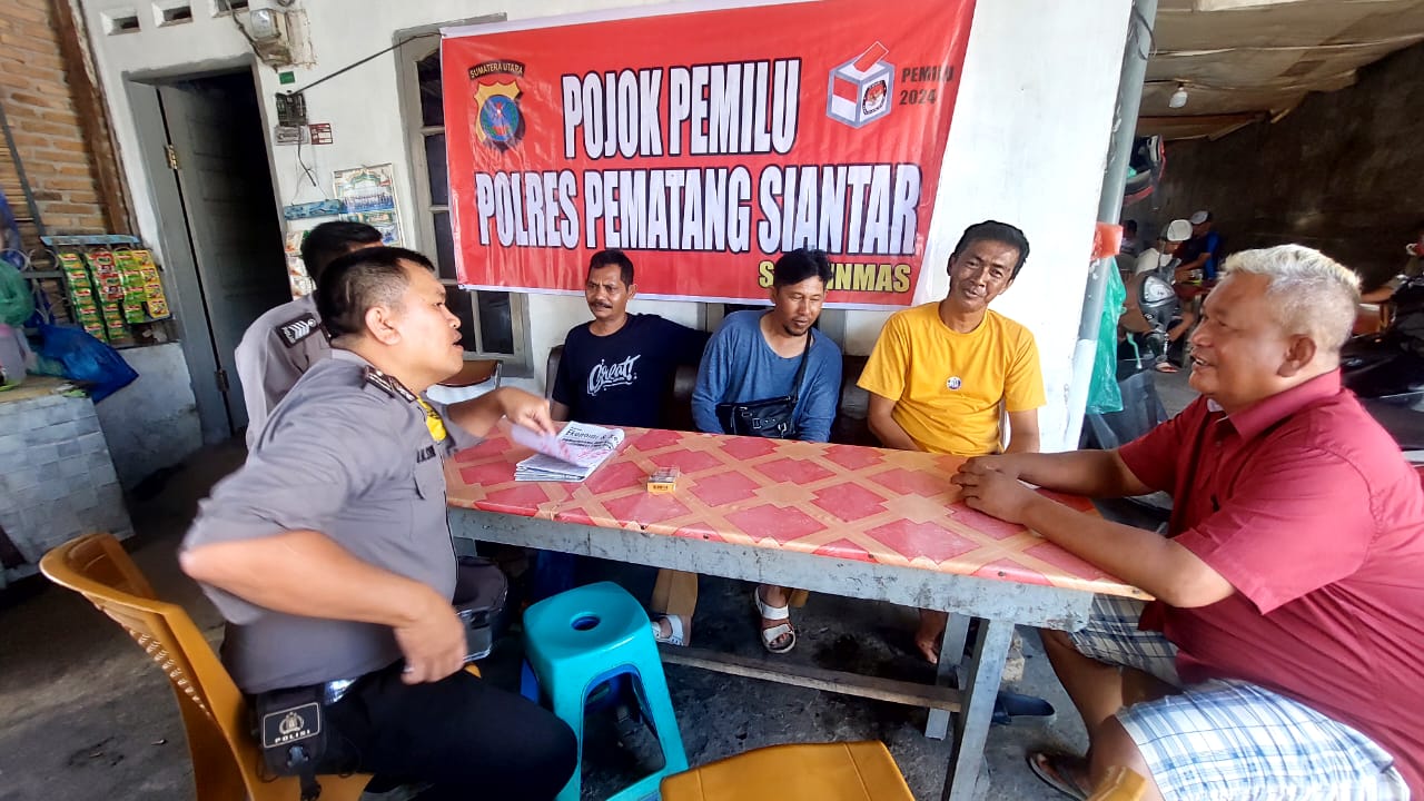 Sat Binmas Polres Pematangsiantar Laksanakan Pojok Pemilu