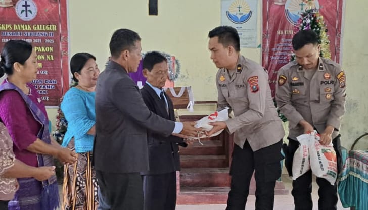 Pendekatan Religius Polsek Kotarih, Minggu Kasih Pastikan Kamtibmas Kondusif Pendekatan Religius Polsek Kotarih, Minggu Kasih Pastikan Kamtibmas Kondusif