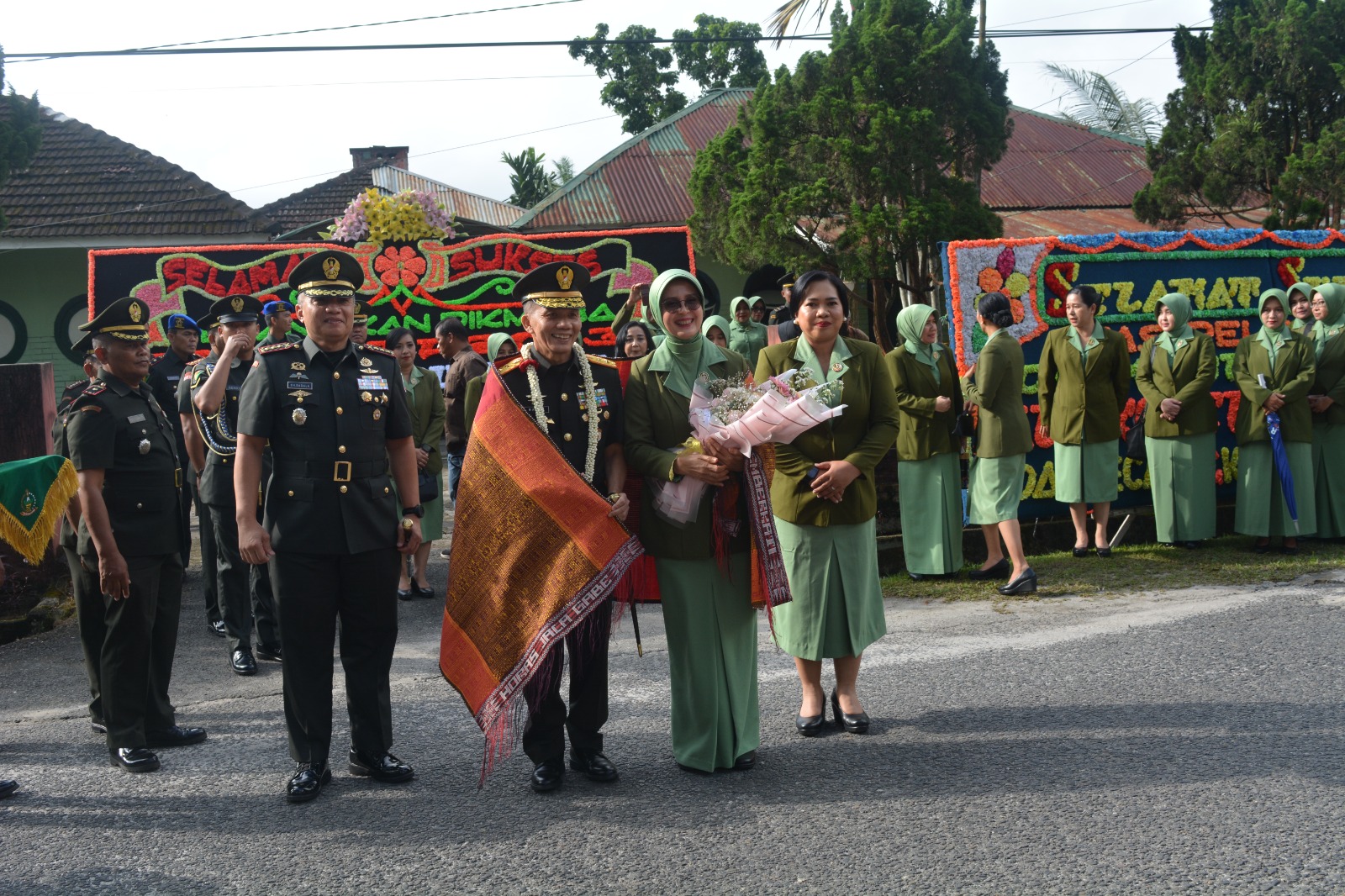 Panglima Kodam I/BB Mayjen TNI Mochammad Hasan Melantik 141 Bintara PK TNI AD TA 2023 di Rindam I/BB