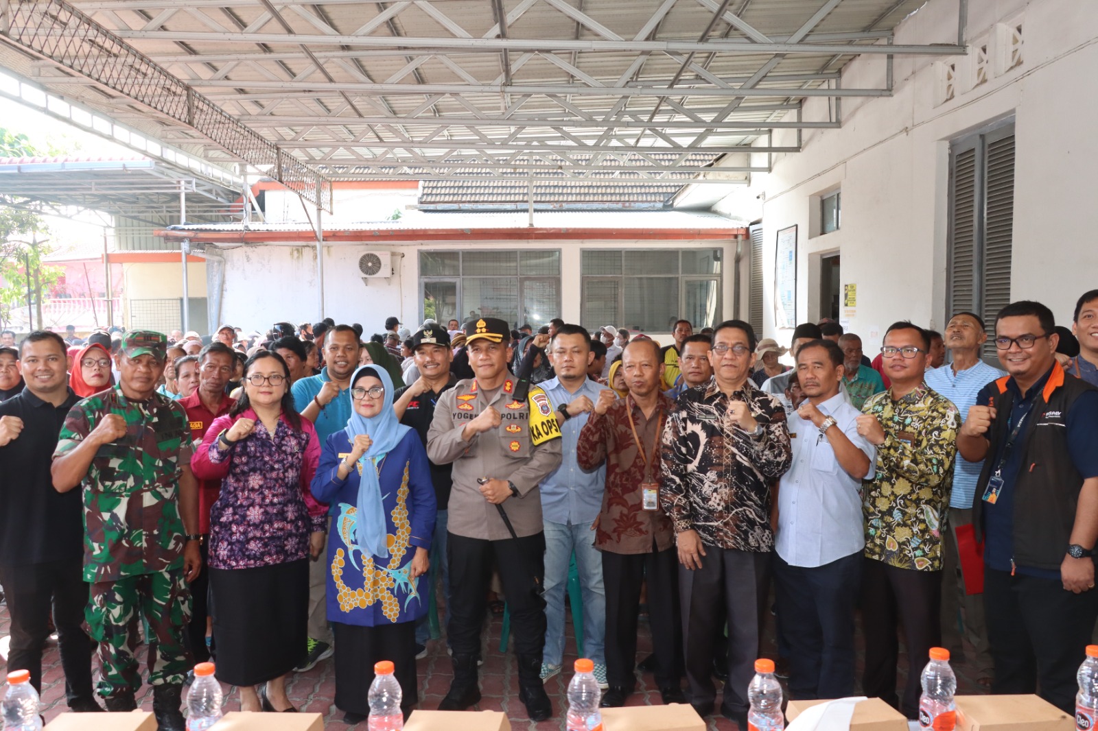 Kapolres Siantar Hadiri Penyerahan Beras Bantuan Pangan Nasional Kepada Warga
