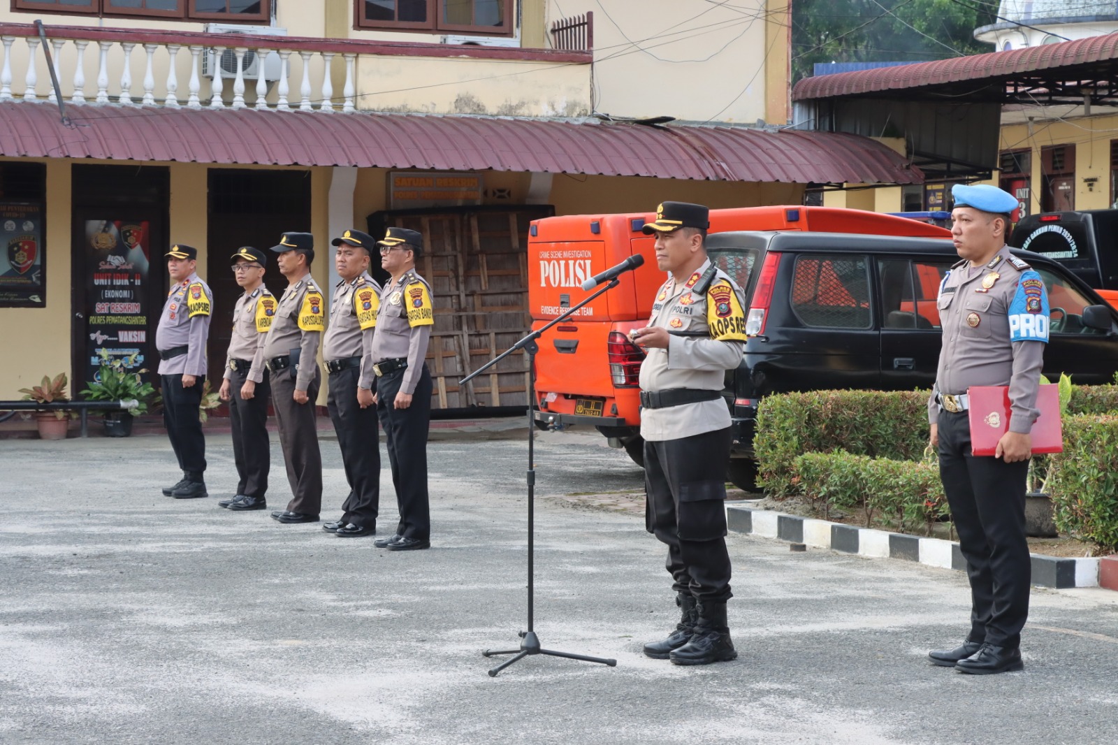 Kapolres Siantar Pimpin Apel Awal Kesiapan Pengamanan TPS