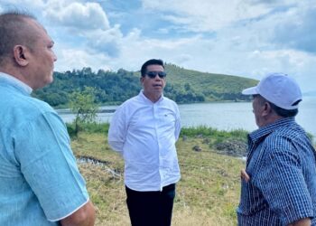 Bupati Ajak Masyarakat Marharoan Bolon Menata Keindahan Pelabuhan Tiga Ras