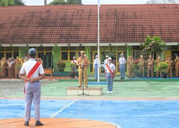 Pj Bupati Lampung Barat Ingatkan Siswa SMA N 1 Liwa Agar Bijak Bermedsos