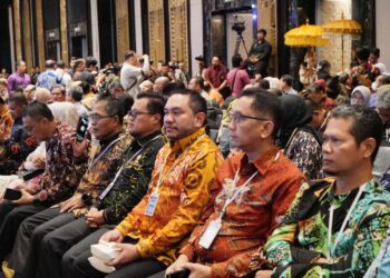 Bupat Franc Bernhard Tumanggor : "Aparatur Pemkab Pakpak Bharat Harus Menjaga Netralitas dan Profesionalisme Dalam Pesta Demokrasi"