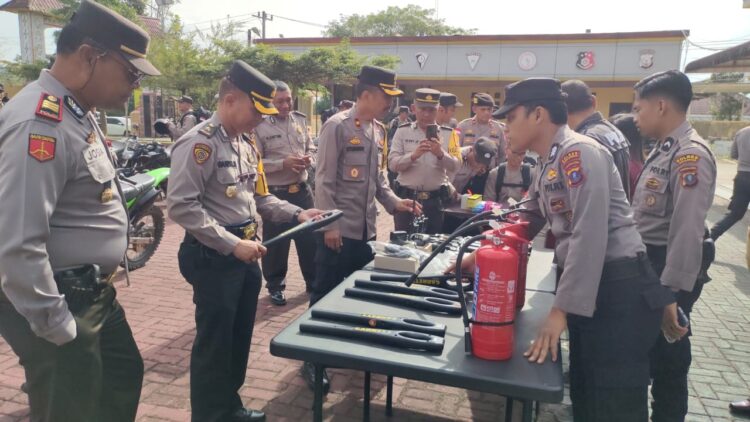 Polres Simalungun Gelar Apel Pengecekan Randis dan Sarpras dalam Rangka OPS Mantap Brata Toba