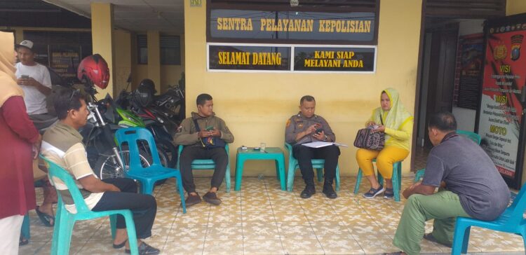 Polsek Siantar Selatan Serahkan Anak Tersesat Kepada Orangtuanya