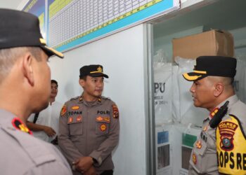 Kapolres Pematangsiantar Pastikan Logistik Pemilu 2024 di Kecamatan Aman