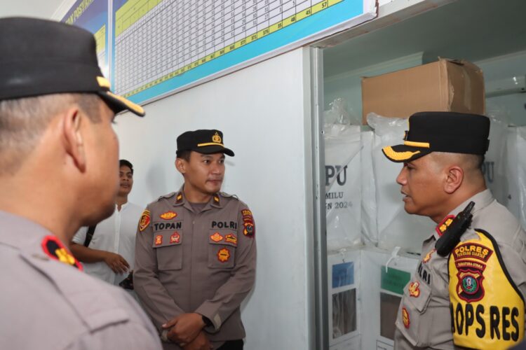 Kapolres Pematangsiantar Pastikan Logistik Pemilu 2024 di Kecamatan Aman