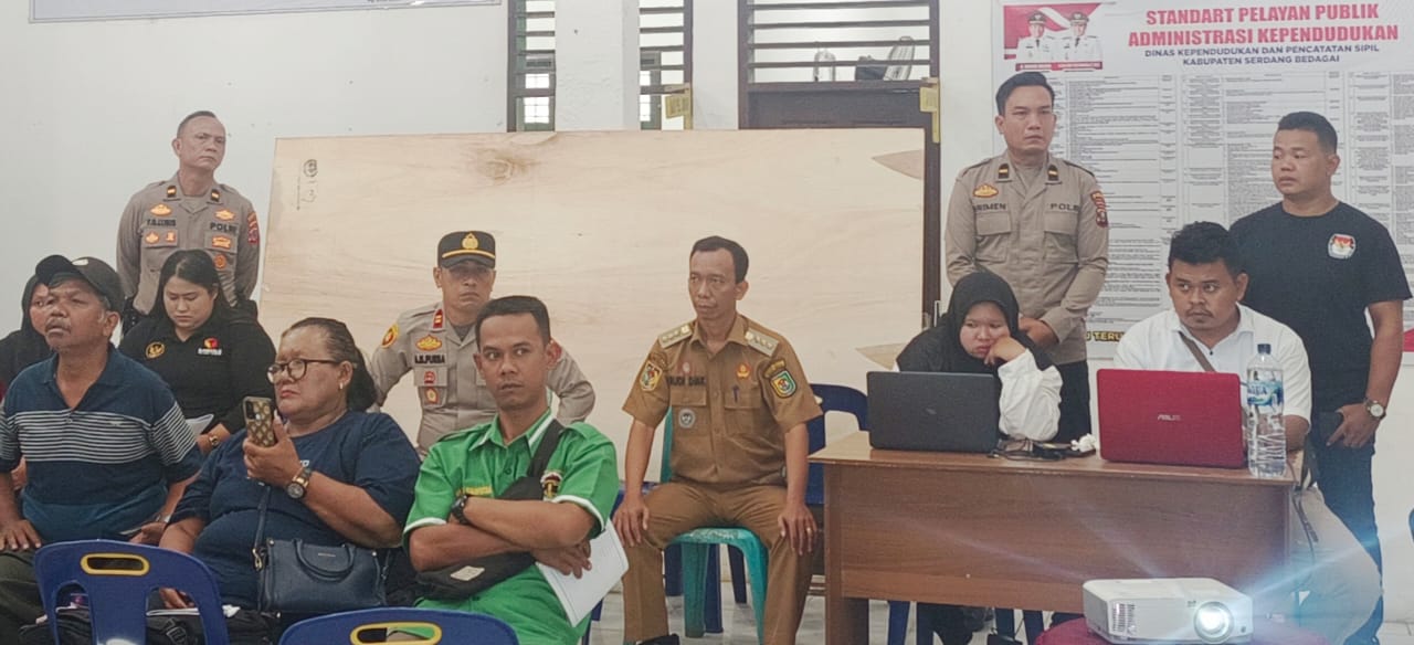 Pastikan Keamanan, Polsek Kotarih dan Muspika Monitoring Rapat Pleno PPK Silinda Pastikan Keamanan, Polsek Kotarih dan Muspika Monitoring Rapat Pleno PPK Silinda