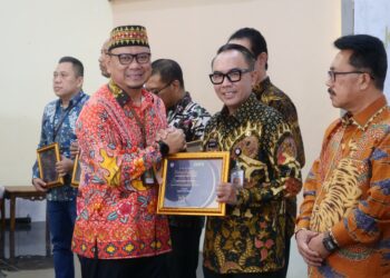 Bupati Way Kanan Terima 2 Anugerah Reksa Bandha Tahun 2023 dari DJKN Kementerian Keuangan RI