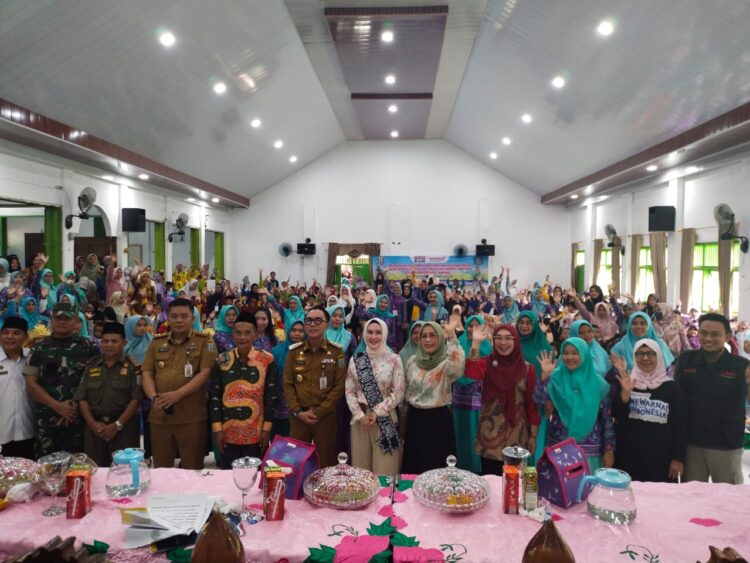 Bupati Way Kanan dan Bunda PAUD Hadiri Pembinaan Kreativitas Peserta Didik PAUD Kecamatan Baradatu