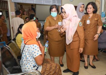 Kunker Ke Sejumlah Puskesmas, Wali Kota Siantar Motivasi Tenaga Kesehatan 