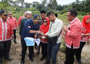 Wali Kota Siantar dr Susanti Bersama OPD Tinjau Lokasi TPU di Kelurahan Gurilla 