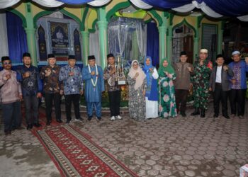 Wali Kota Menutup MTQ Kecamatan Siantar Sitalasari, Kelurahan Setia Negara Juara Umum 
