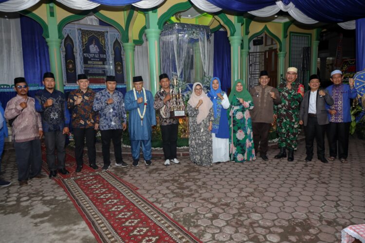 Wali Kota Menutup MTQ Kecamatan Siantar Sitalasari, Kelurahan Setia Negara Juara Umum 