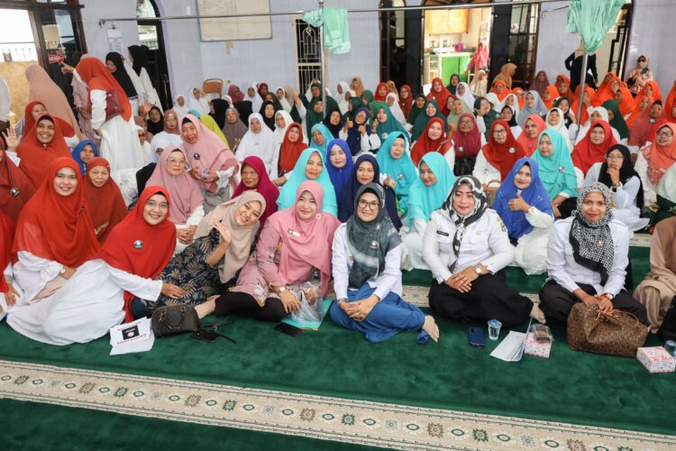 Wali Kota Hadiri Pengajian Akbar MTS Kecamatan Siantar Barat di Masjid Ubudiyah