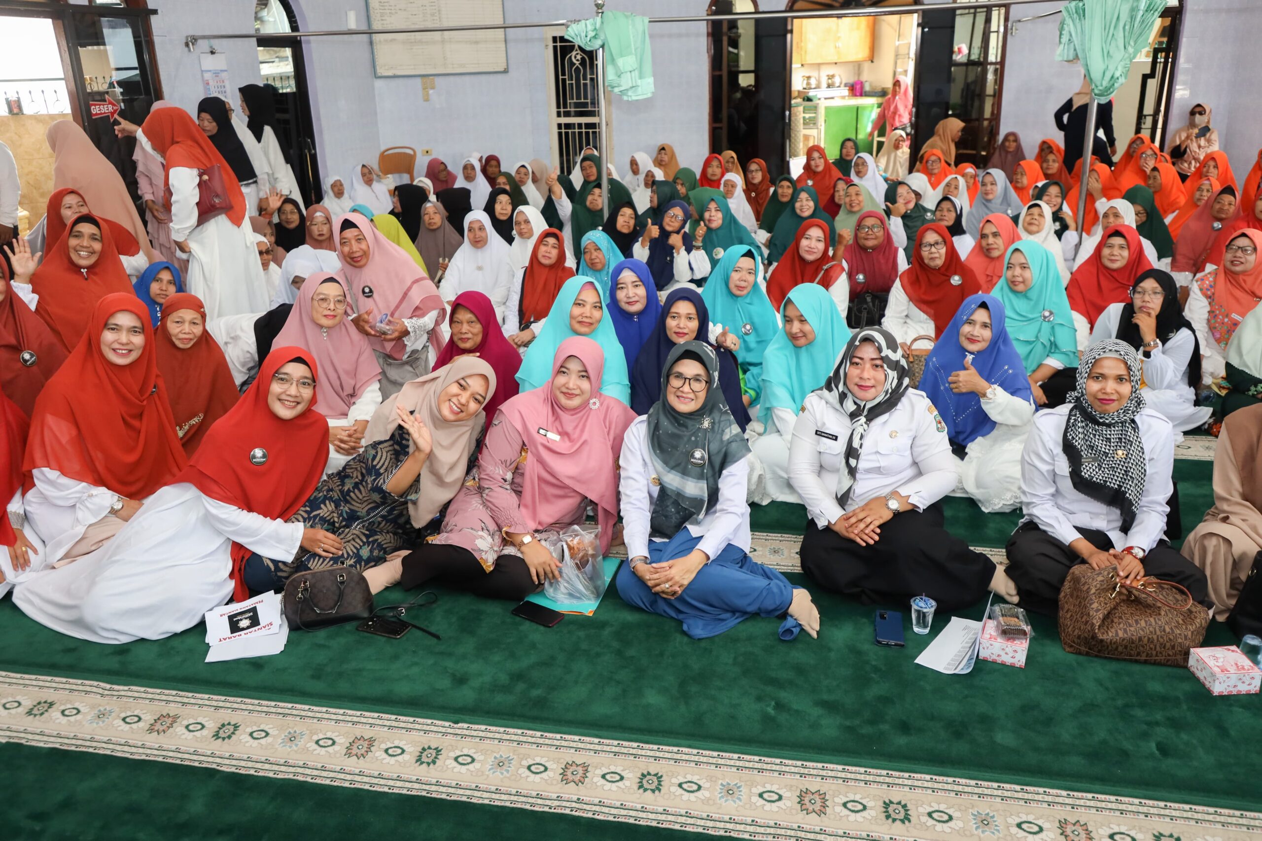 Wali Kota Hadiri Pengajian Akbar MTS Kecamatan Siantar Barat di Masjid Ubudiyah