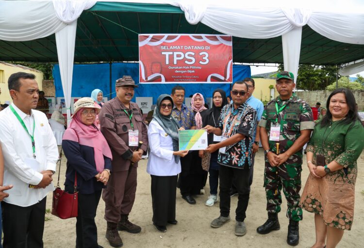 Wali Kota Siantar dan Unsur Forkopimda Monitoring Pelaksanaan Pemungutan Suara di Sejumlah TPS