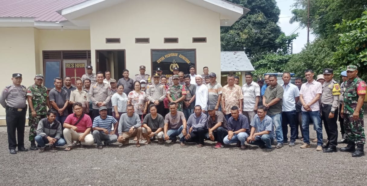 Polsek Kotarih Sosialisasi Literasi Hukum Guna Wujudkan Kesadaran Hukum Masyarakat