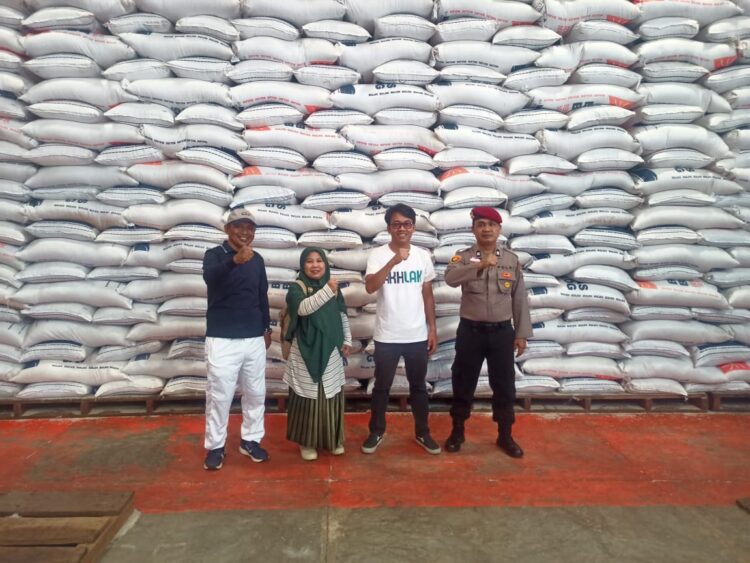 Polres Tapteng Melalui Satgas Pangan Pantau Stok dan Harga Beras Jelang Ramadhan 2024 Polres Tapteng Melalui Satgas Pangan Pantau Stok dan Harga Beras Jelang Ramadhan 2024