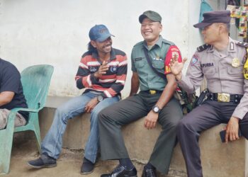  TNI-Polri Bersama Warga, Bahagia Itu Sederhana