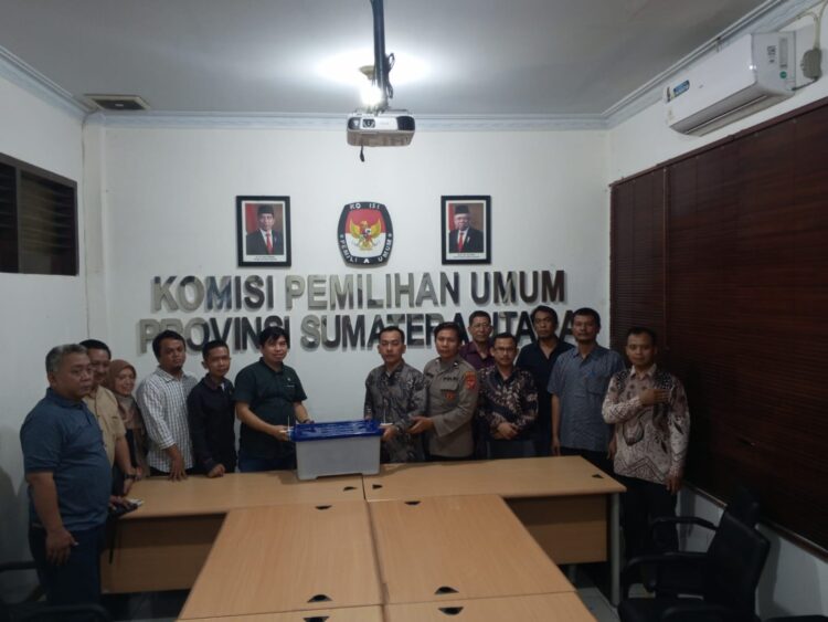 Polres Pematang Siantar Kawal Penyerahan Hasil Suara Pemilu 2024 Tingkat Kota Ke KPU Sumut