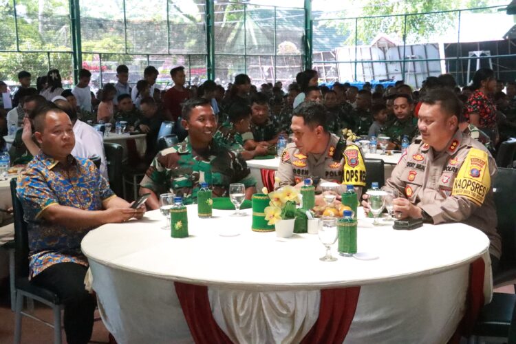 Sinergitas TNI-Polri, Kapolres Simalungun Hadiri Syukuran peringatan HUT Ke-74 Rindam I/Bukit Barisan
