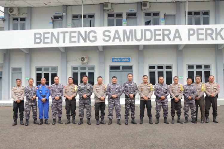 Danlanal Sibolga Terima Kunjungan Kapolres Sibolga Dan Jajarannya Di Mako Lanal Sibolga