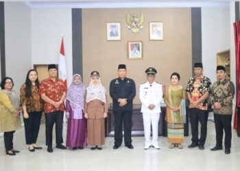 Pj Sekdakab Lantik Pejabat Administrator dan Pejabat Pengawas Di Lingkungan Pemkab Tapteng