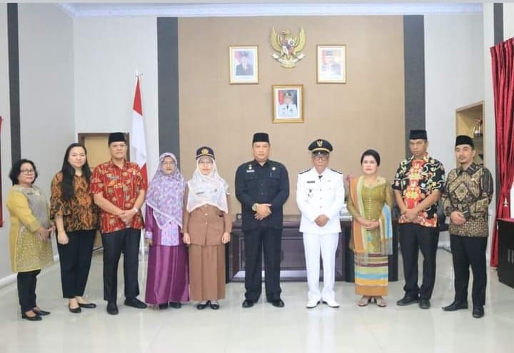 Pj Sekdakab Lantik Pejabat Administrator dan Pejabat Pengawas Di Lingkungan Pemkab Tapteng