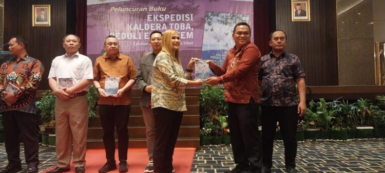 SMSI Sumut Luncurkan Buku Ekspedisi Kaldera Toba: Raih Kembali Predikat Hijau UNESCO!