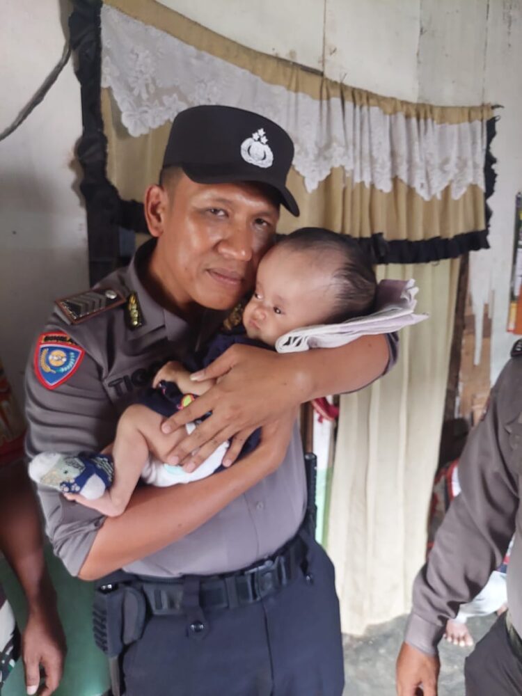 Sinergi Komunitas Padang Mainu, Bantuan dan Dukungan untuk Deni Aisyah Penderita Hidrosefalus