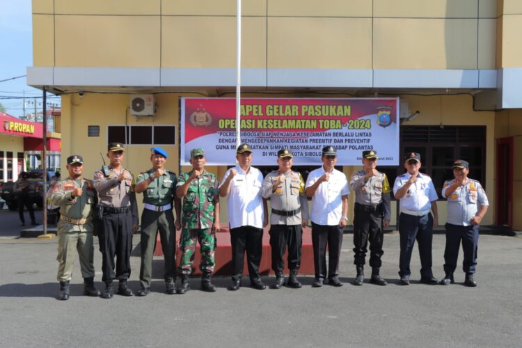 Polres Sibolga Gelar Pasukan Dalam Rangka Ops Keselamatan Toba 2024