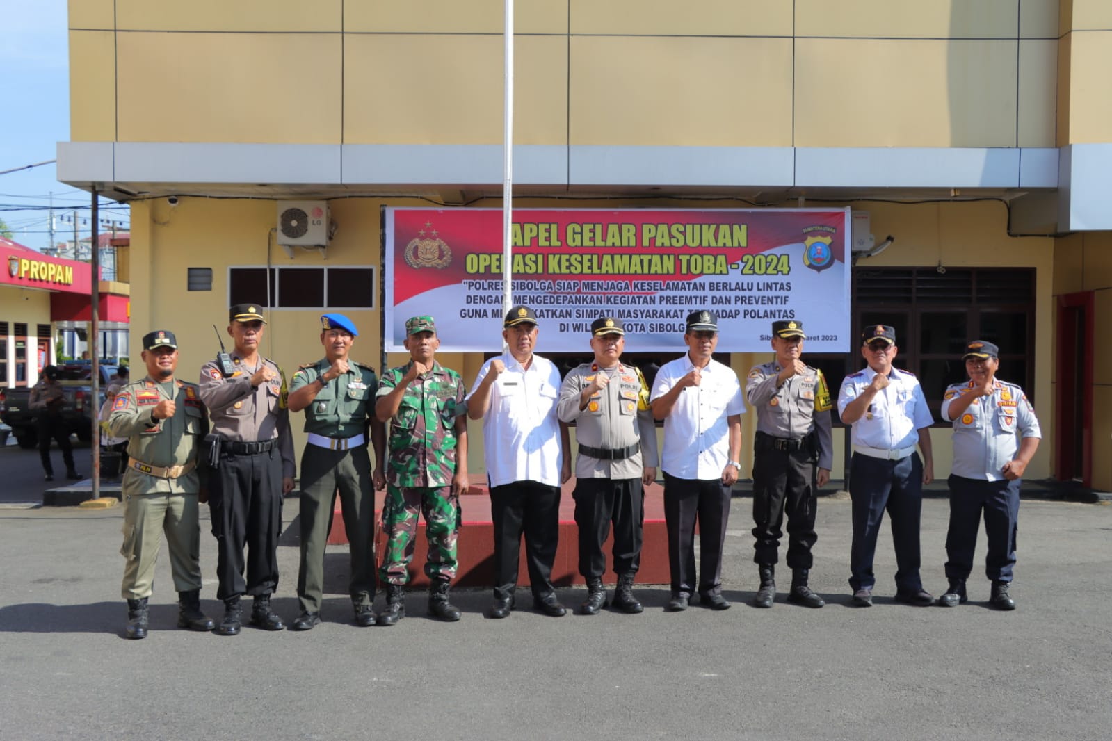 Polres Sibolga Gelar Pasukan Dalam Rangka Ops Keselamatan Toba 2024