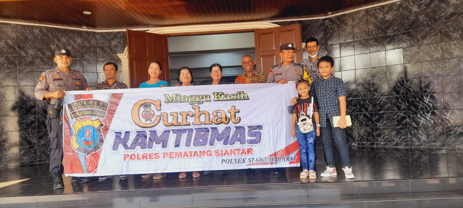 Polres Pematangsiantar Tampung Curhat Warga Melalui Minggu Kasih Polres Pematangsiantar Tampung Curhat Warga Melalui Minggu Kasih