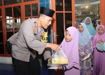 Kapolres Pematangsiantar Berbuka Puasa Bersama Anak Yatim PA Putri Aisyiah