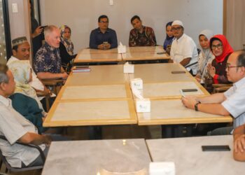 Wali Kota Pematangsiantar dan USAID IUWASH Berdiskusi Yang Dirangkai Buka Puasa Bersama