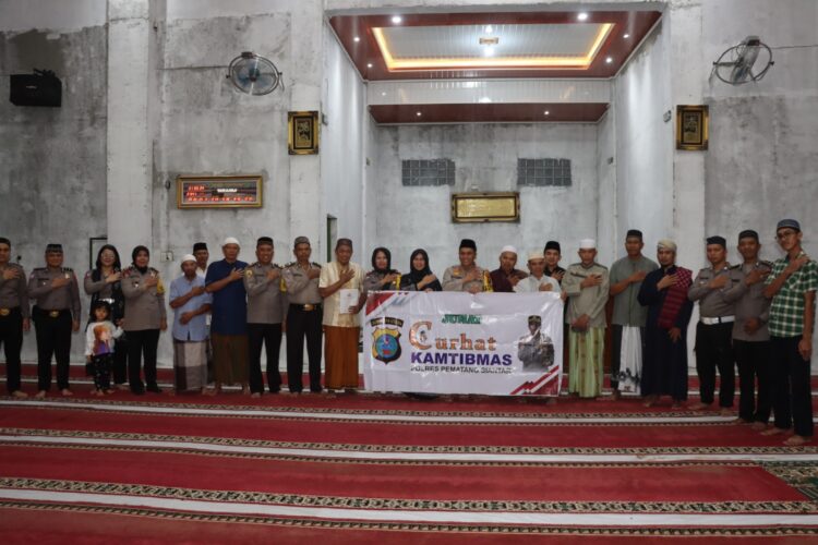 Kapolres Pematangsiantar Safari Ramadhan 1445 H di Masjid Al-Ikhlas Karang Sari Permai