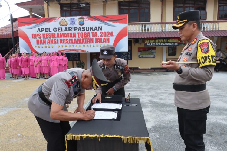 Kapolres Pematangsiantar Pimpin Upacara Sertijab Wakapolres, Kabag Log dan Penyerahan Jabatan Kabag Ren