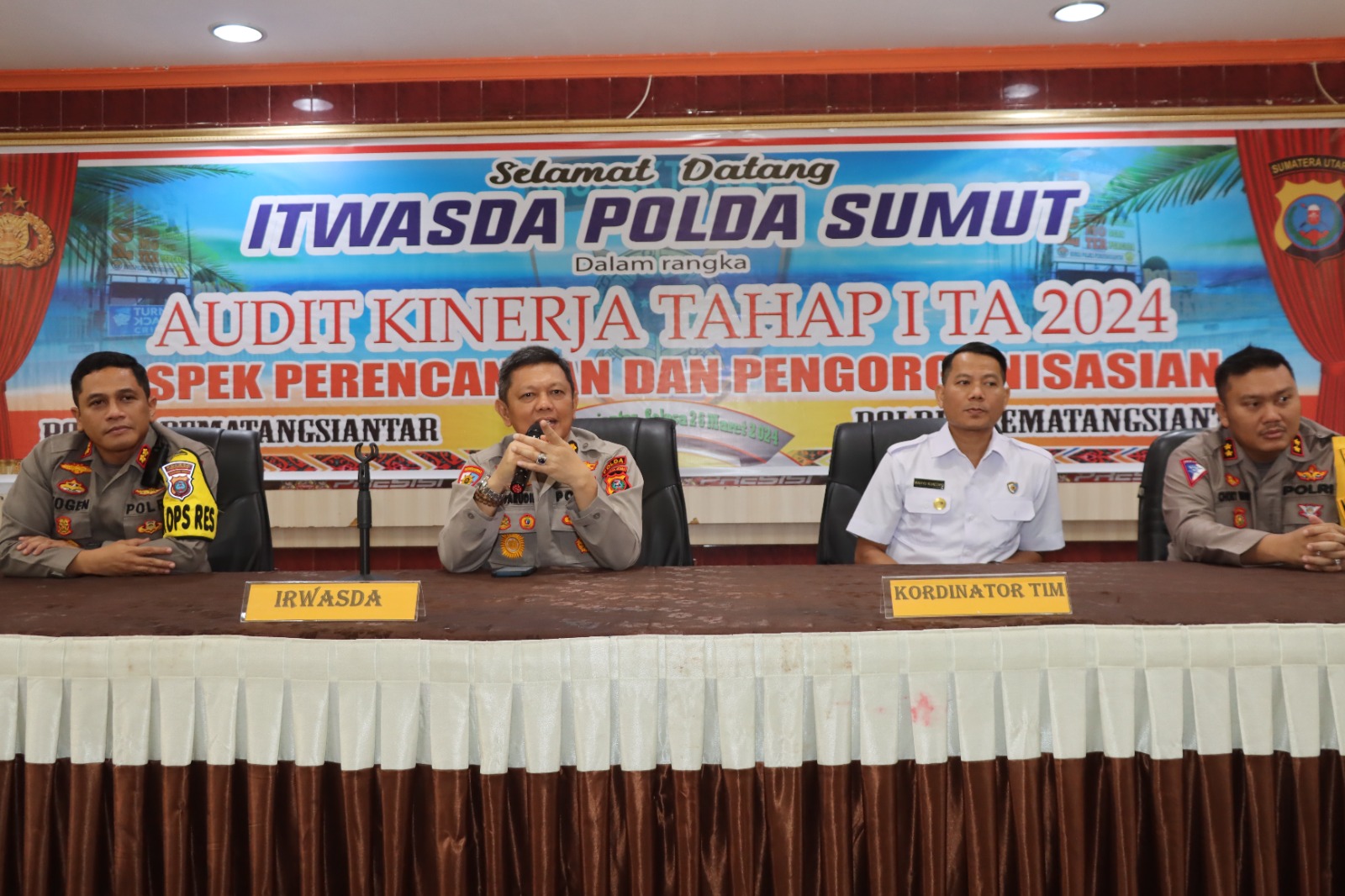 Kapolres Pematangsiantar Sambut Kunjungan Itwasda Polda Sumut Dalam Rangka Audit Kinerja Tahap II TA 2024