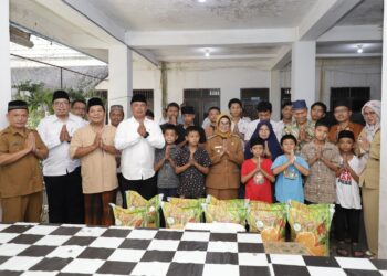 Wali Kota Pematangsiantar Kunjungi Tiga Lokasi Ramadhan Berbagi Bersama Perumda Tirta Uli Tahun 2024