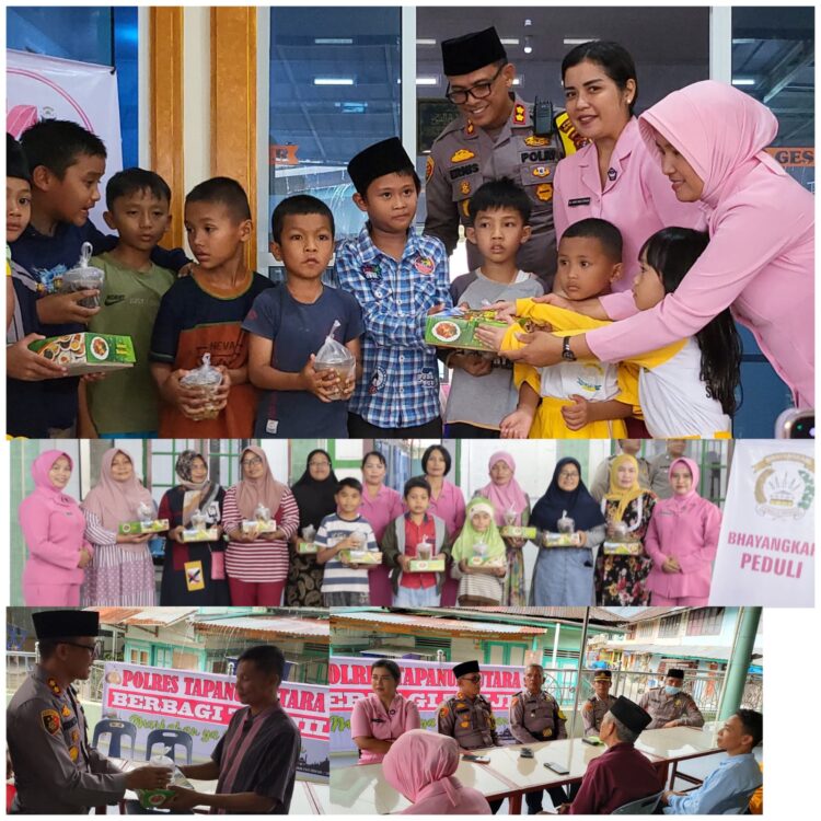 Kapolres Dan Wakapolres Taput Berbagi Takjil di Mesjid Raya Dan Mesjid Hati Nurani Tarutung